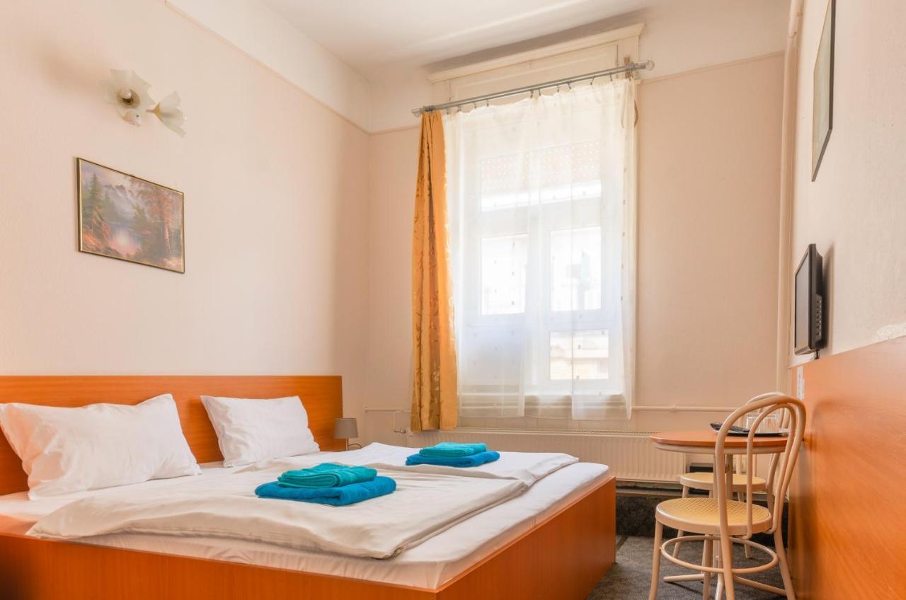 Eitans Guesthouse Budapest Exterior photo