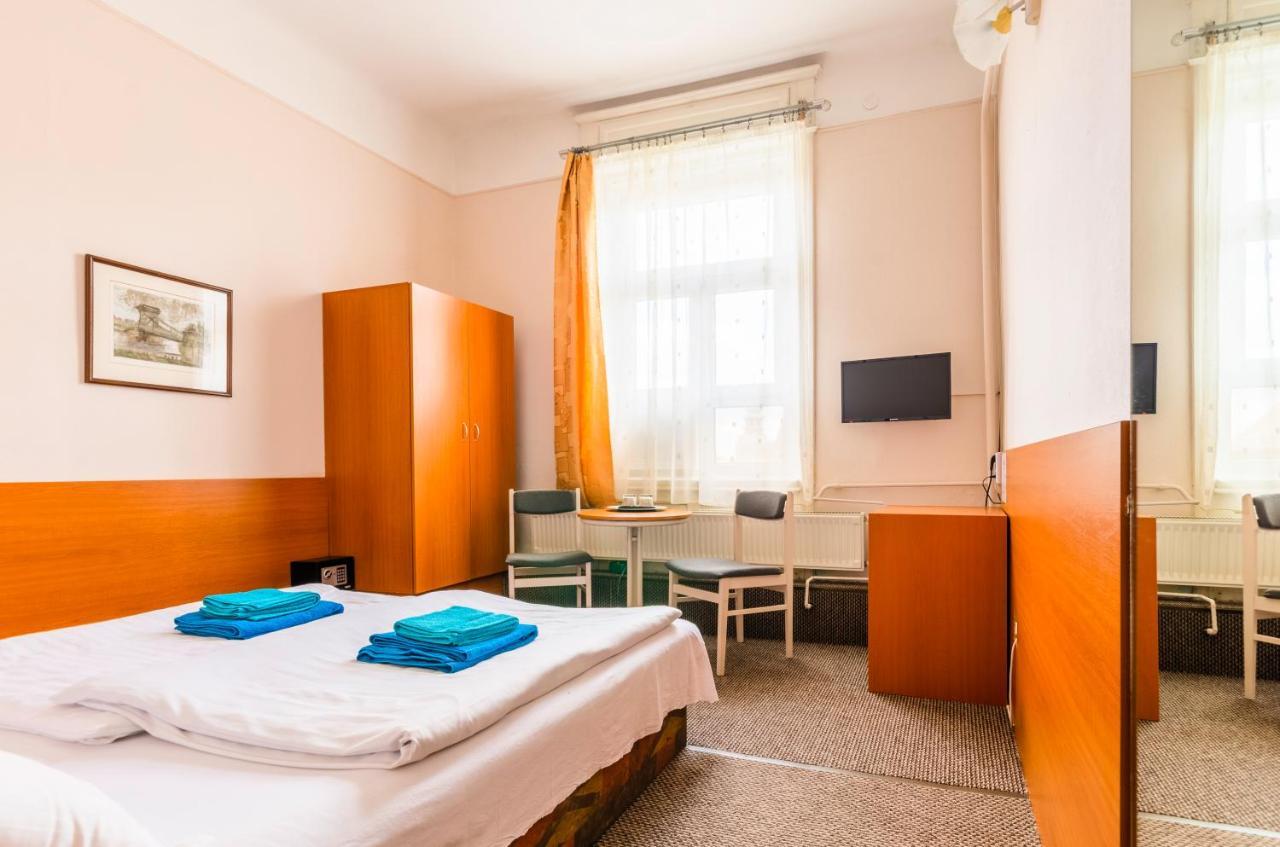 Eitans Guesthouse Budapest Exterior photo