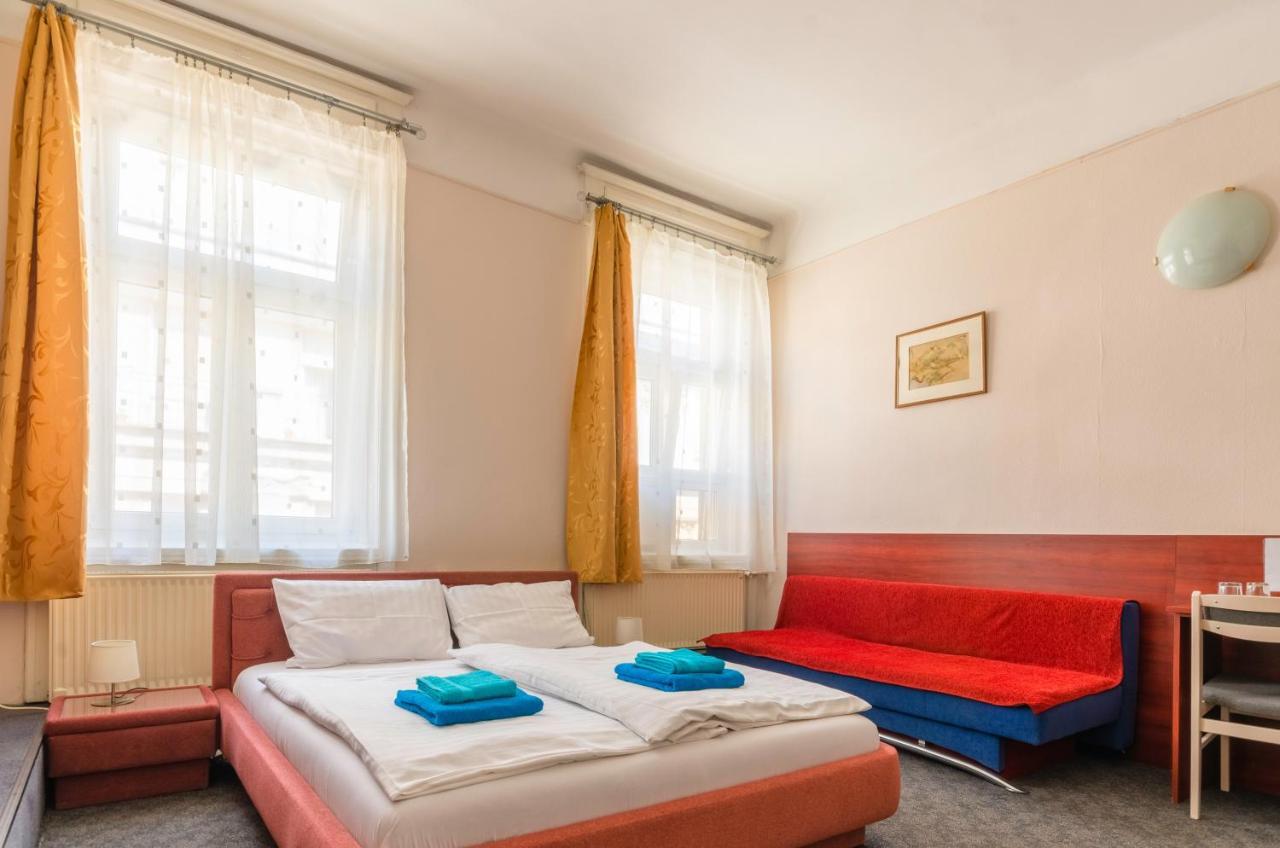 Eitans Guesthouse Budapest Exterior photo